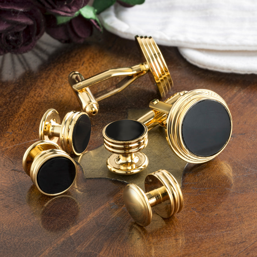 Gold Dust and Onyx Cuff Link & Stud Set - Circa 1970's - Item# order ACC127